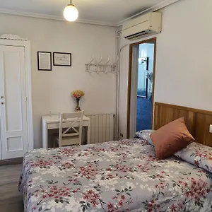  Hostel Martin
